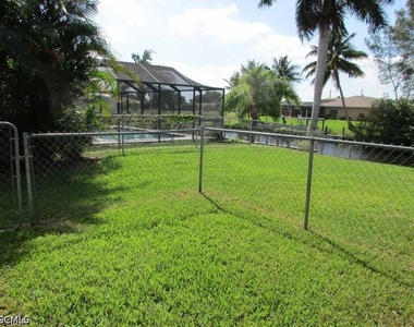 1510 Se 11th Place - Photo Thumbnail 18