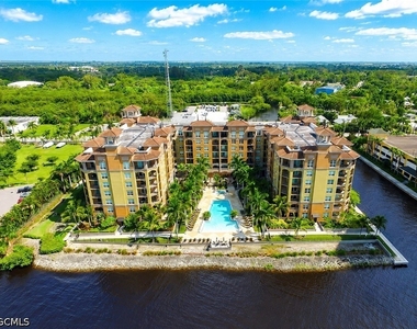 2825 Palm Beach Boulevard - Photo Thumbnail 12