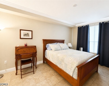 2825 Palm Beach Boulevard - Photo Thumbnail 5