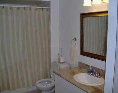 3220 69th Street - Photo Thumbnail 10