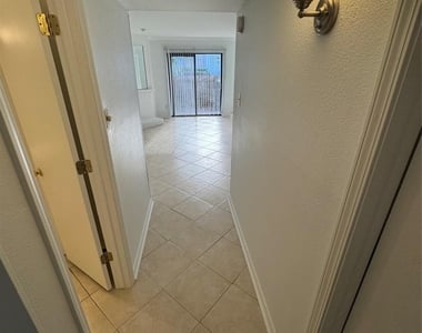 3220 69th Street - Photo Thumbnail 34