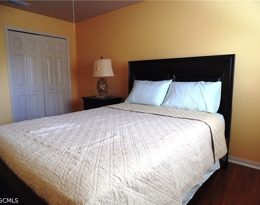 1120 Se 33 Terrace - Photo Thumbnail 20