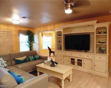1120 Se 33 Terrace - Photo Thumbnail 5