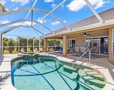 4131 Sw 17th Place - Photo Thumbnail 21