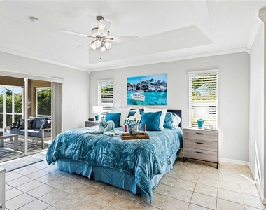 4131 Sw 17th Place - Photo Thumbnail 9