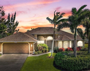 4131 Sw 17th Place - Photo Thumbnail 3