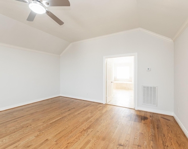 2616 Starboard Point Drive - Photo Thumbnail 25