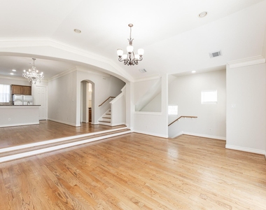 2616 Starboard Point Drive - Photo Thumbnail 14