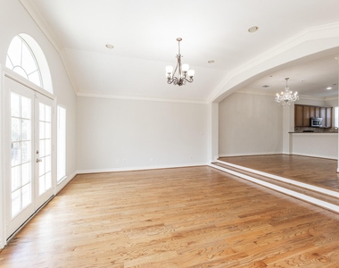2616 Starboard Point Drive - Photo Thumbnail 13