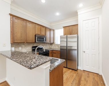 2616 Starboard Point Drive - Photo Thumbnail 19