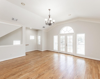 2616 Starboard Point Drive - Photo Thumbnail 15