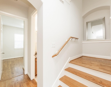 2616 Starboard Point Drive - Photo Thumbnail 22