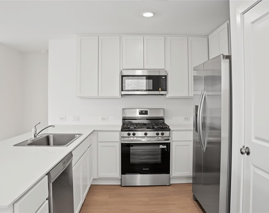 16819 Spotted Oak Dr - Photo Thumbnail 2