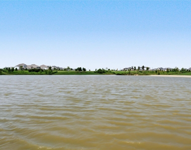 16819 Spotted Oak Dr - Photo Thumbnail 20