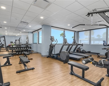 4005 Gulf Shore Boulevard N - Photo Thumbnail 18