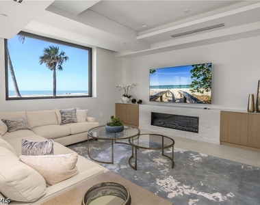 4005 Gulf Shore Boulevard N - Photo Thumbnail 17