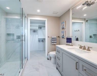 13945 Old Coast Road - Photo Thumbnail 17
