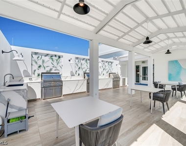 13945 Old Coast Road - Photo Thumbnail 32