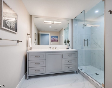 13945 Old Coast Road - Photo Thumbnail 23