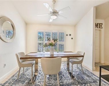 3505 Avion Woods Court - Photo Thumbnail 6