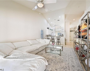 3505 Avion Woods Court - Photo Thumbnail 11