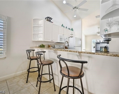 3505 Avion Woods Court - Photo Thumbnail 8