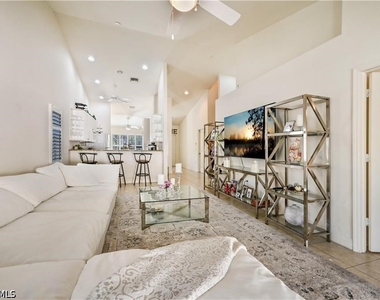3505 Avion Woods Court - Photo Thumbnail 10