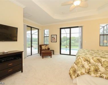 3122 Aviamar Circle - Photo Thumbnail 10