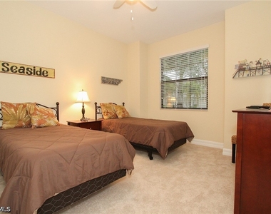 3122 Aviamar Circle - Photo Thumbnail 12
