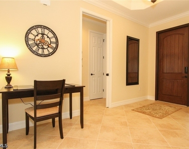 3122 Aviamar Circle - Photo Thumbnail 1