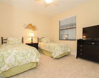 3122 Aviamar Circle - Photo Thumbnail 15