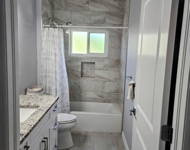 431 Lazy Way - Photo Thumbnail 4