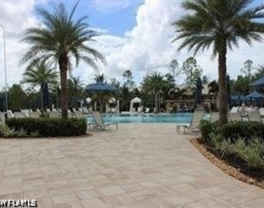 7631 Jacaranda Lane - Photo Thumbnail 34