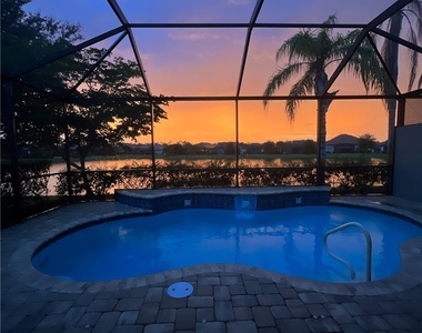 7631 Jacaranda Lane - Photo Thumbnail 9