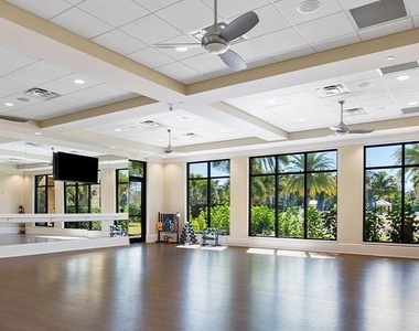 7631 Jacaranda Lane - Photo Thumbnail 42