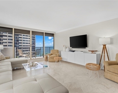 4005 Gulf Shore Boulevard N - Photo Thumbnail 38