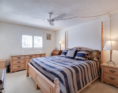 250 7th Avenue S - Photo Thumbnail 9
