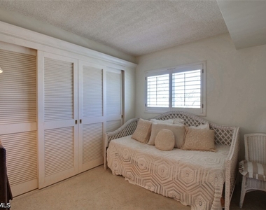 250 7th Avenue S - Photo Thumbnail 14