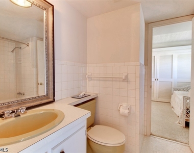 250 7th Avenue S - Photo Thumbnail 16