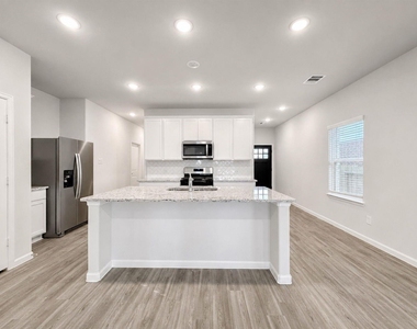 52 Valiant Ridge Trail - Photo Thumbnail 14
