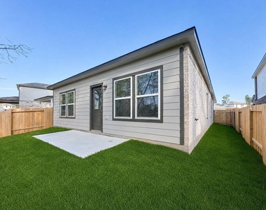 52 Valiant Ridge Trail - Photo Thumbnail 3