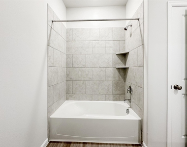52 Valiant Ridge Trail - Photo Thumbnail 31