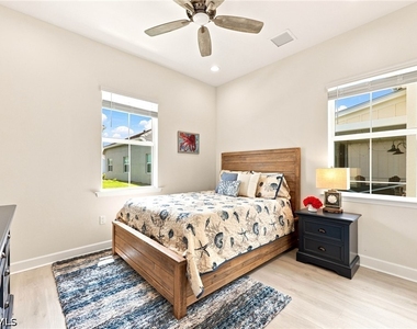 7239 Saona Court - Photo Thumbnail 22