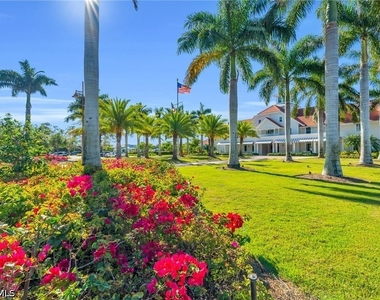 7239 Saona Court - Photo Thumbnail 4