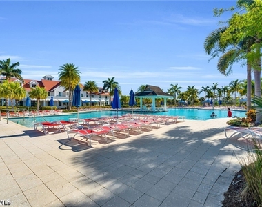 7239 Saona Court - Photo Thumbnail 10