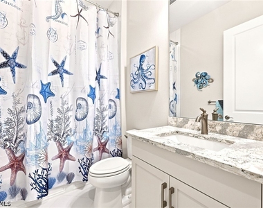 7239 Saona Court - Photo Thumbnail 23