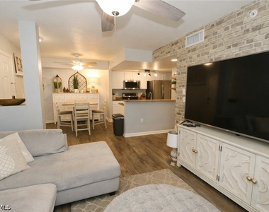 4105 Residence Drive - Photo Thumbnail 3