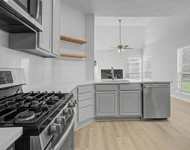 4351 Palmer Plantation Drive - Photo Thumbnail 9