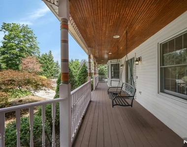 765 Colonial - Photo Thumbnail 10