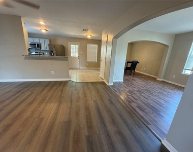 18919 Ayston Drive - Photo Thumbnail 3